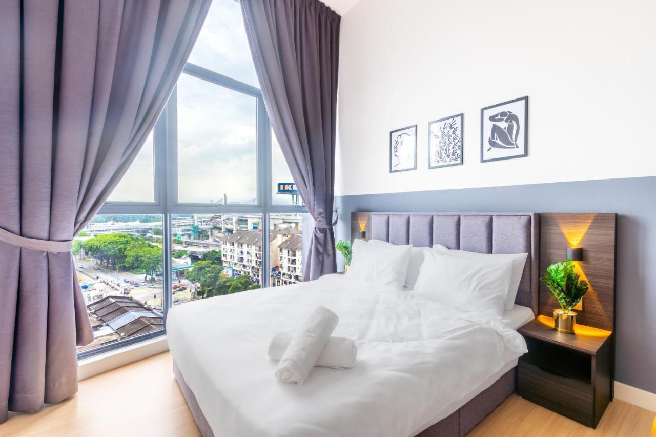 Greystone Continew Residensi